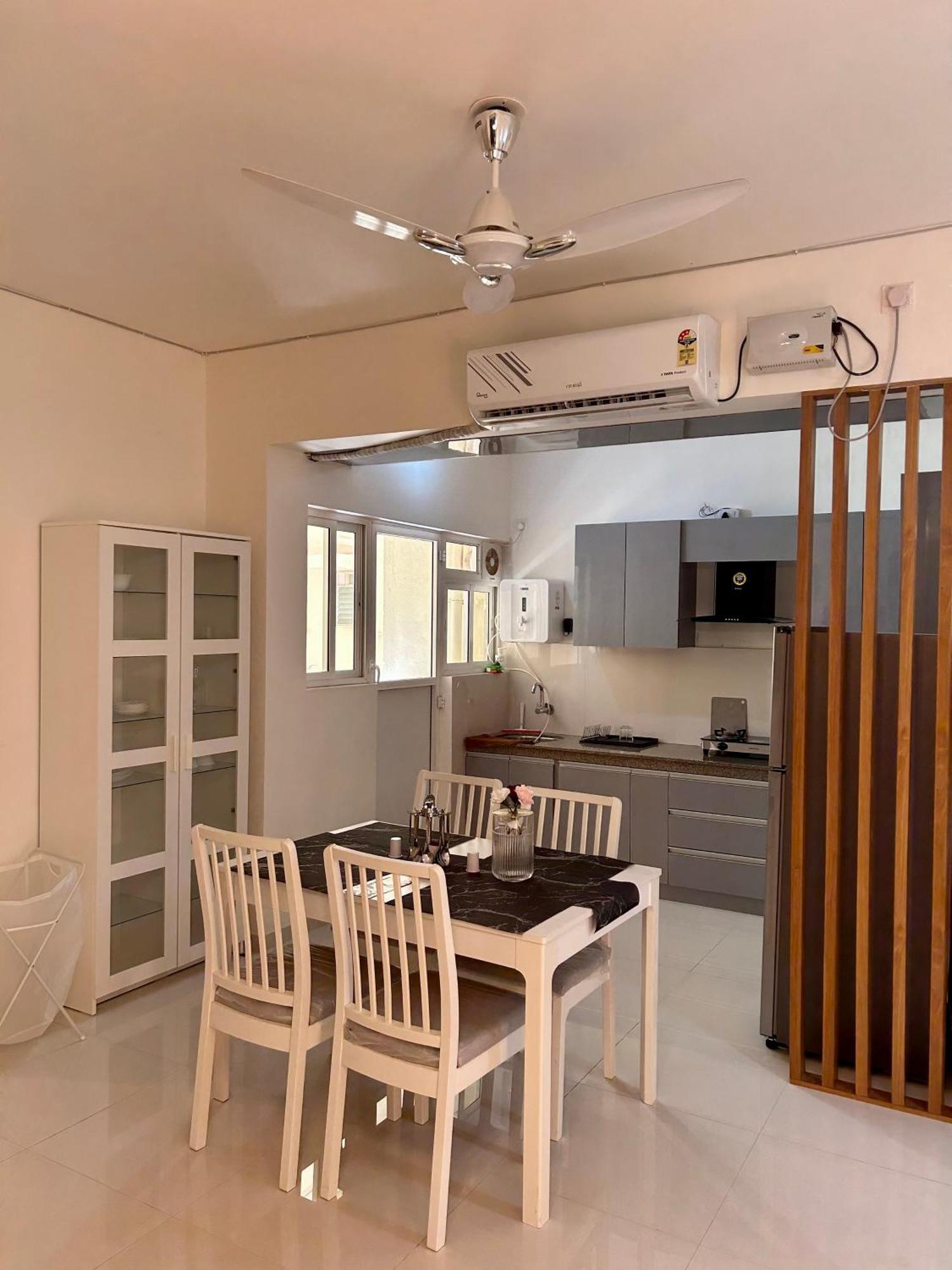 Pool And Garden View Good Stay Premium 2 Bhk Flat 104 Dabolim Exterior photo