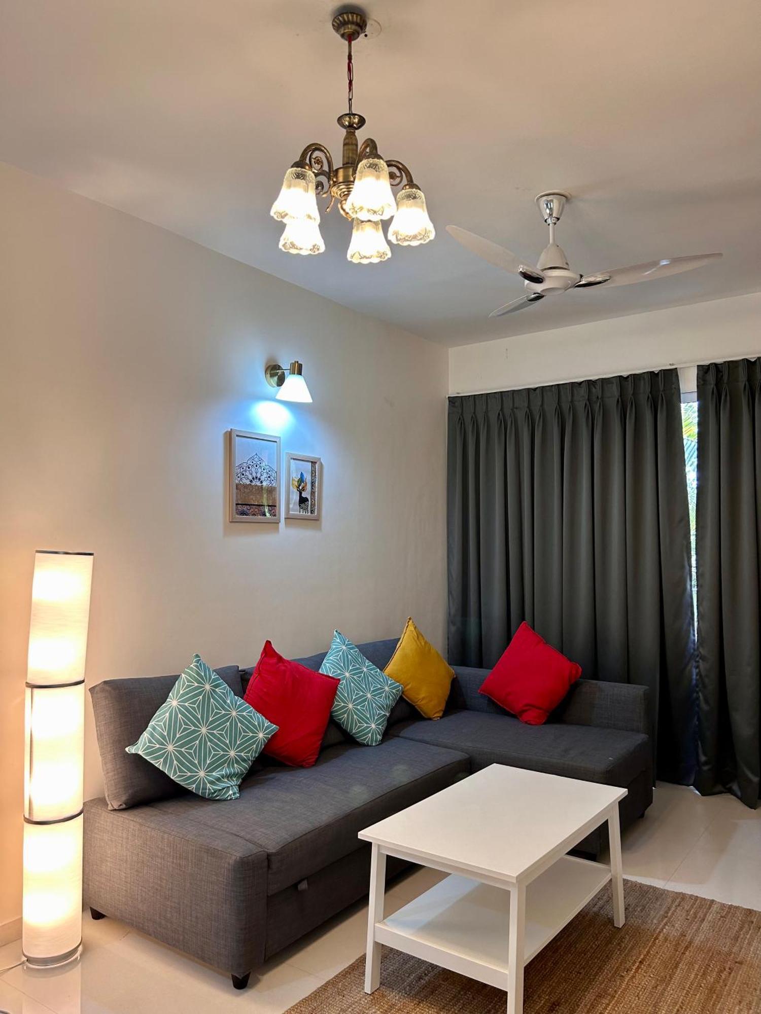 Pool And Garden View Good Stay Premium 2 Bhk Flat 104 Dabolim Exterior photo